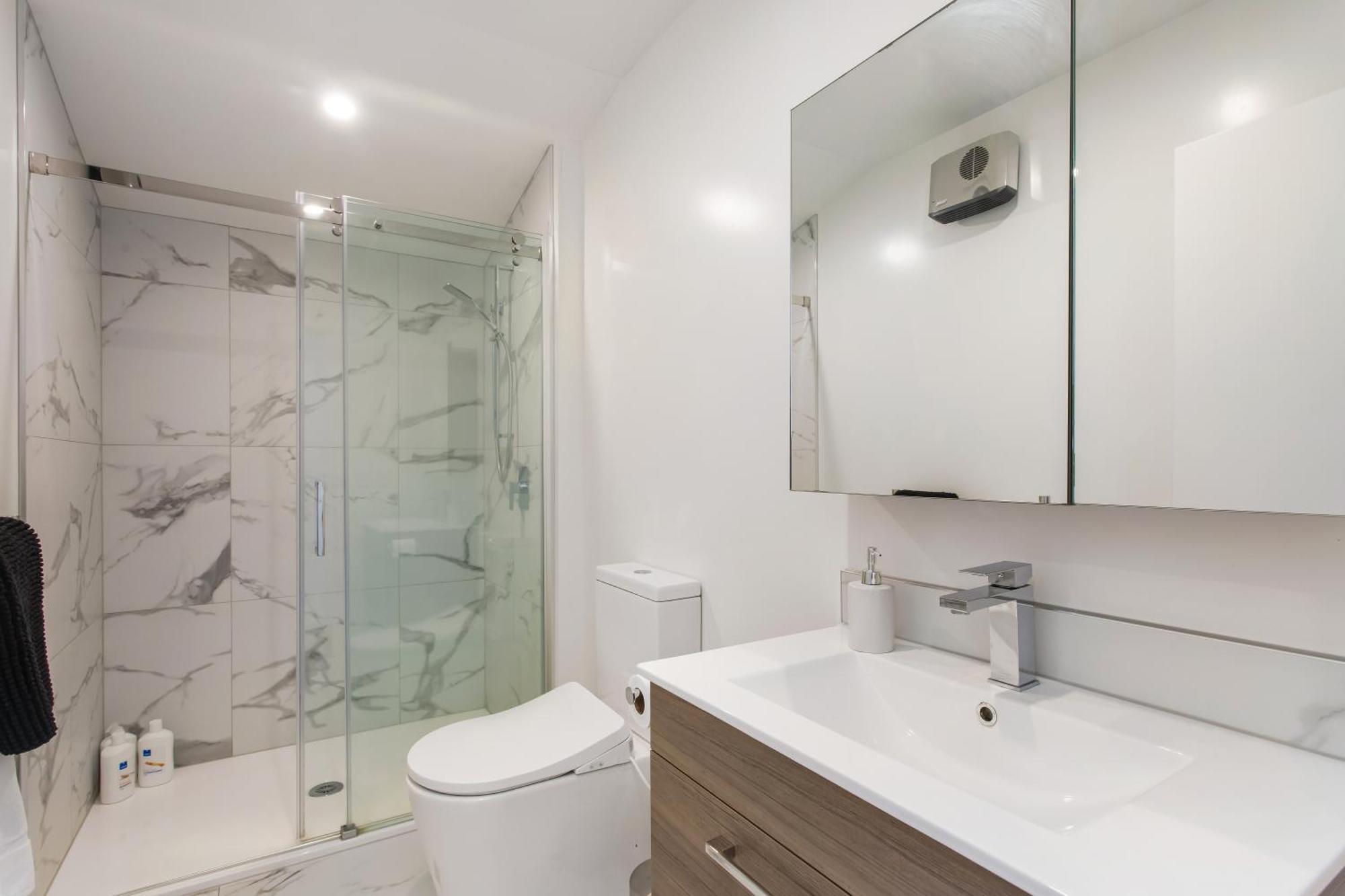 Penthouse Apartment Scenic Views-Spacious 2Br Christchurch Exterior photo